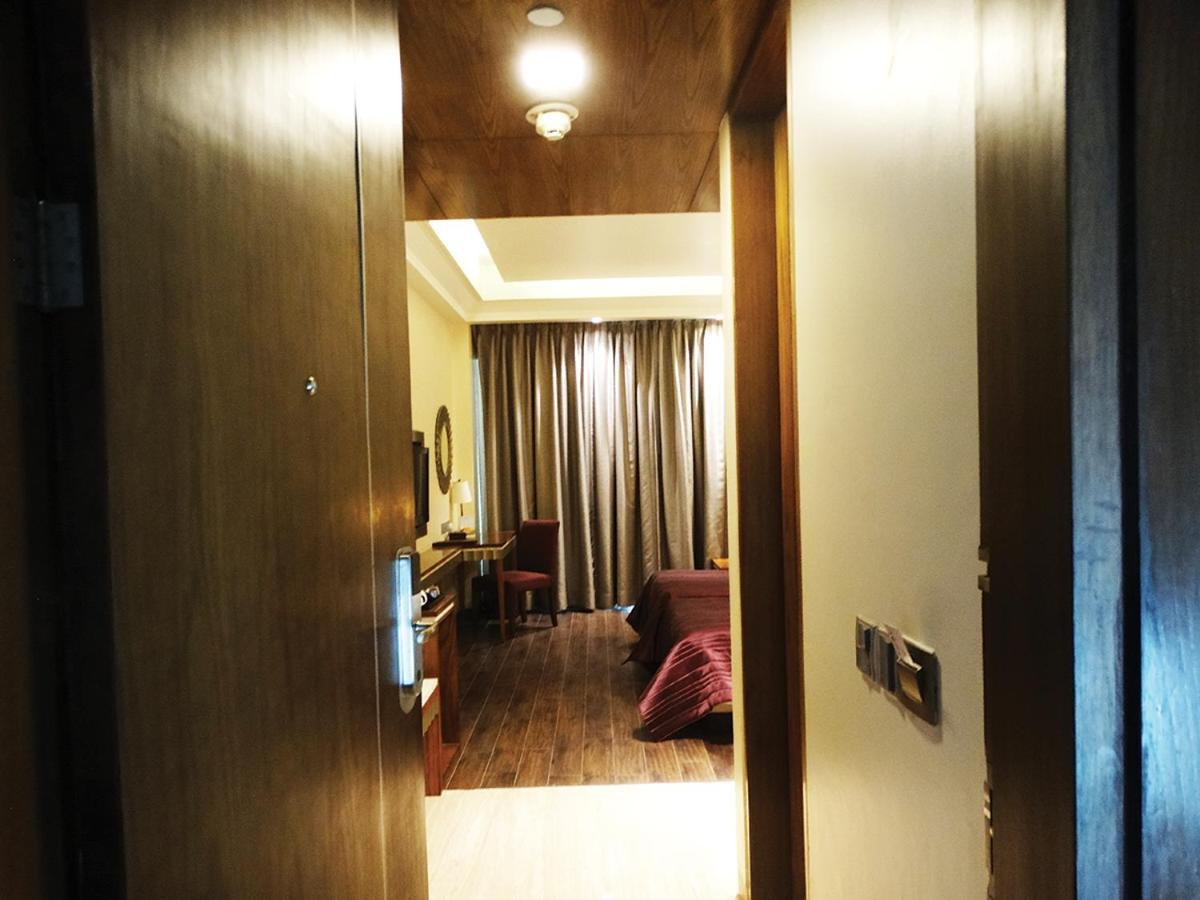 Ramada होटल Gurgaon