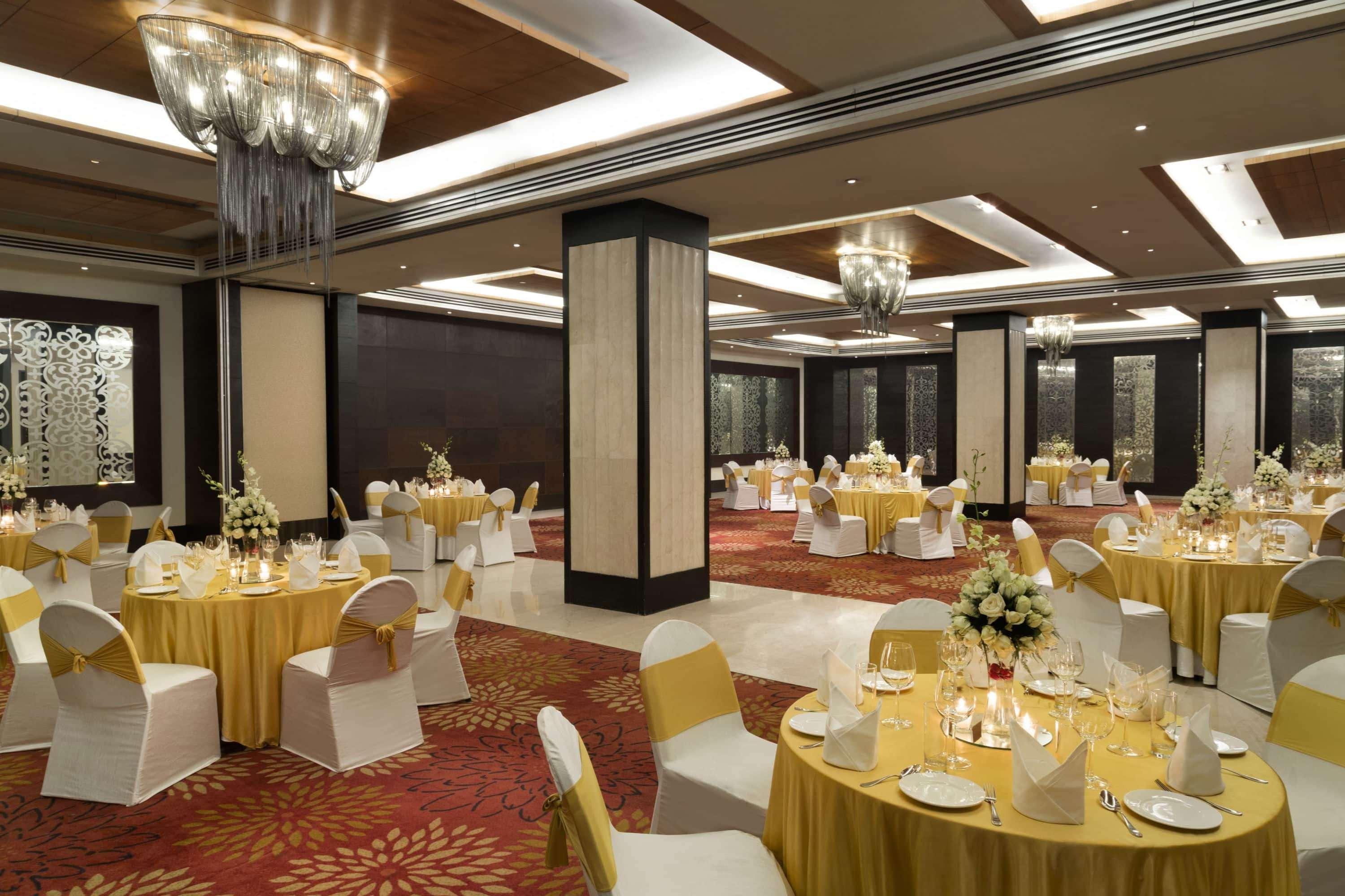 होटल Ramada 4*