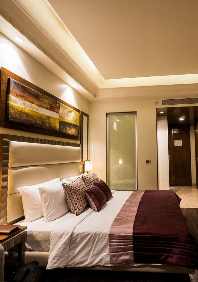Ramada 4*
